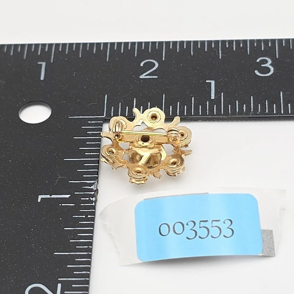 Vtg 75 Yr Old Floral Vine Brooch Pin Green & Clear Crystal Gold Plate .75
